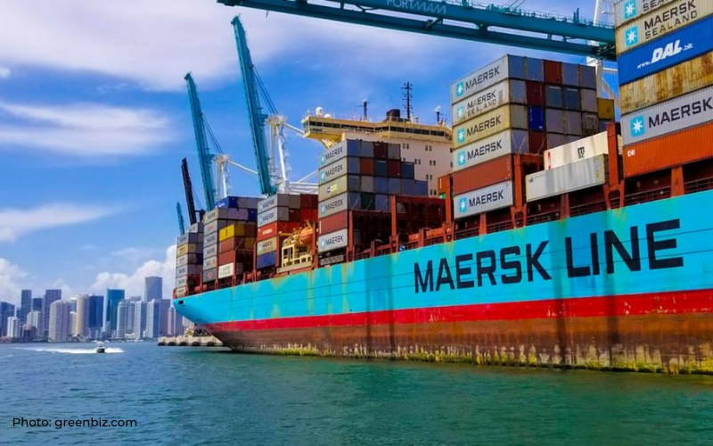 Cuộc Đua Nội Á: Maersk Tăng Tốc Bám Sát COSCO, Định Hình Lại Thị Trường Lớn Nhất Thế Giới